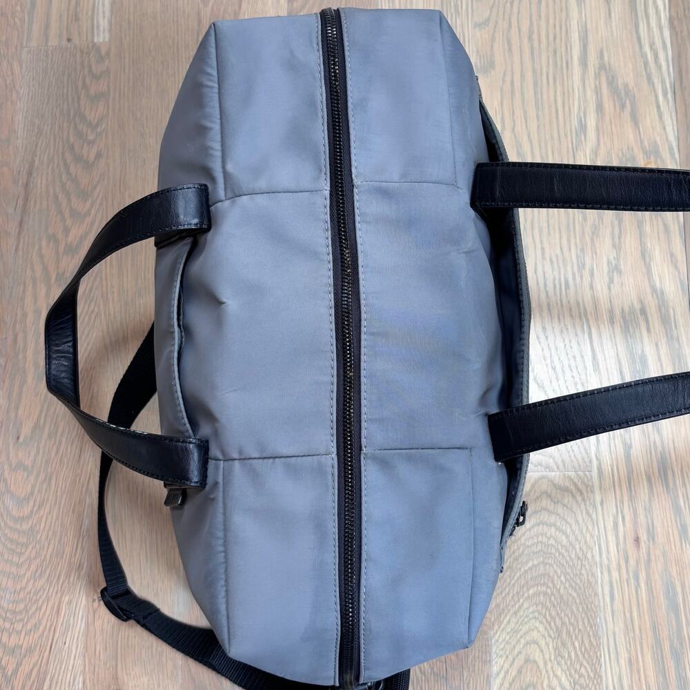 Away Everywhere Weekender Duffle Bag Luggage Gray Nylon Black Leather - Picture 8 of 15